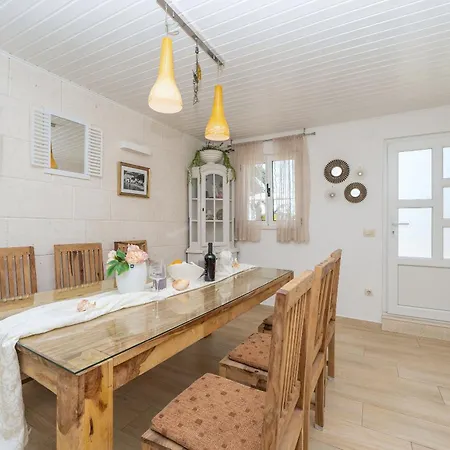 別荘 Seaside House Bratus - Makarska - 25055 *